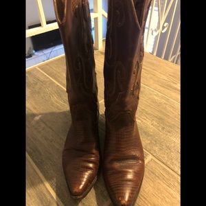 Vintage boots Brazil